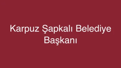Karpuz Şapkalı Belediye Başkanı